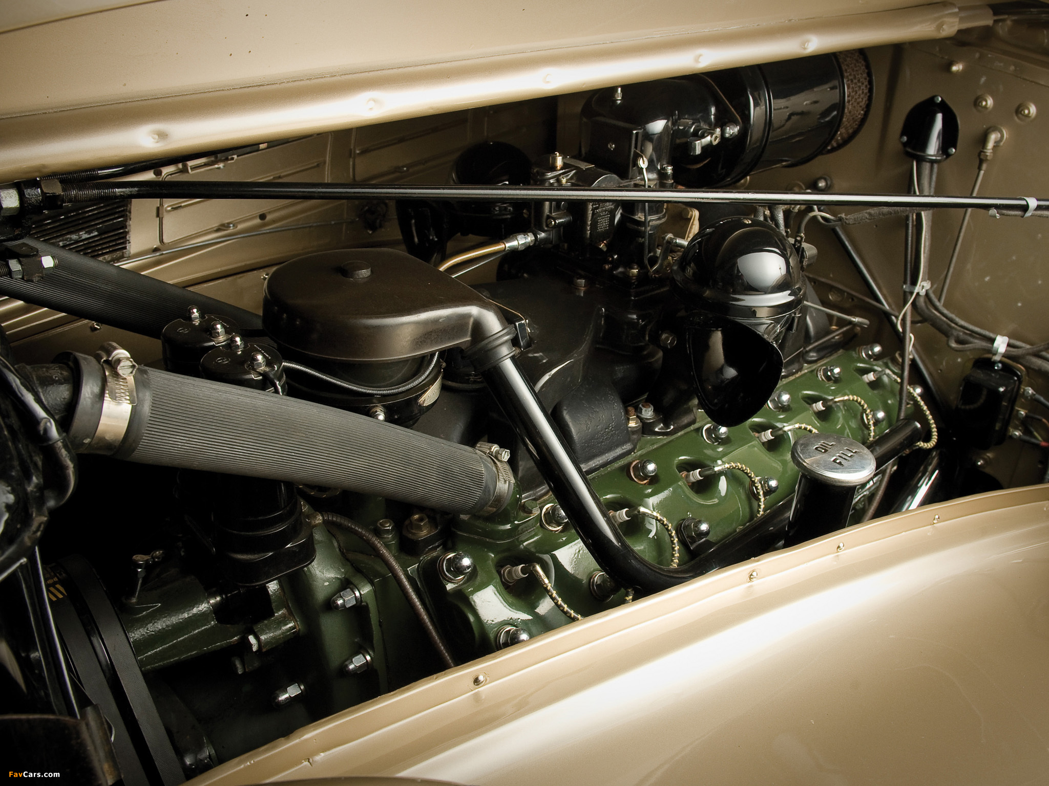 Packard Twelve Coupe Roadster (1607-1139) 1938 photos (2048 x 1536)
