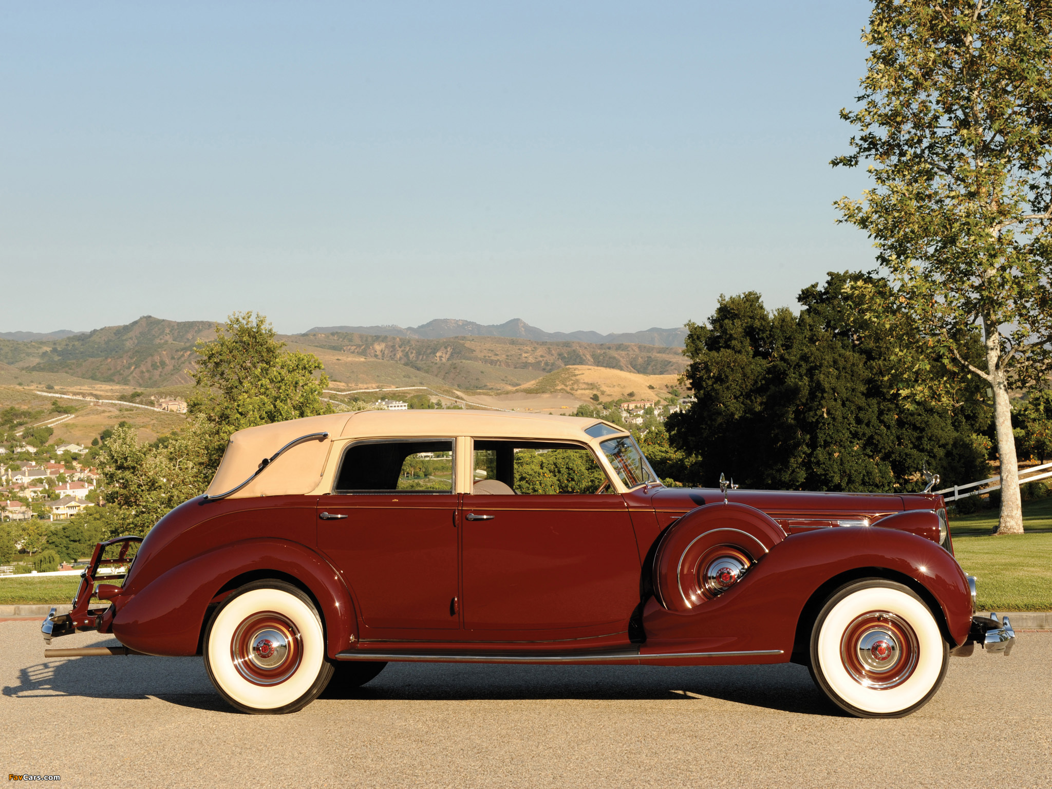 Packard Twelve Collapsible Touring Cabriolet by Brunn 1938 wallpapers (2048 x 1536)