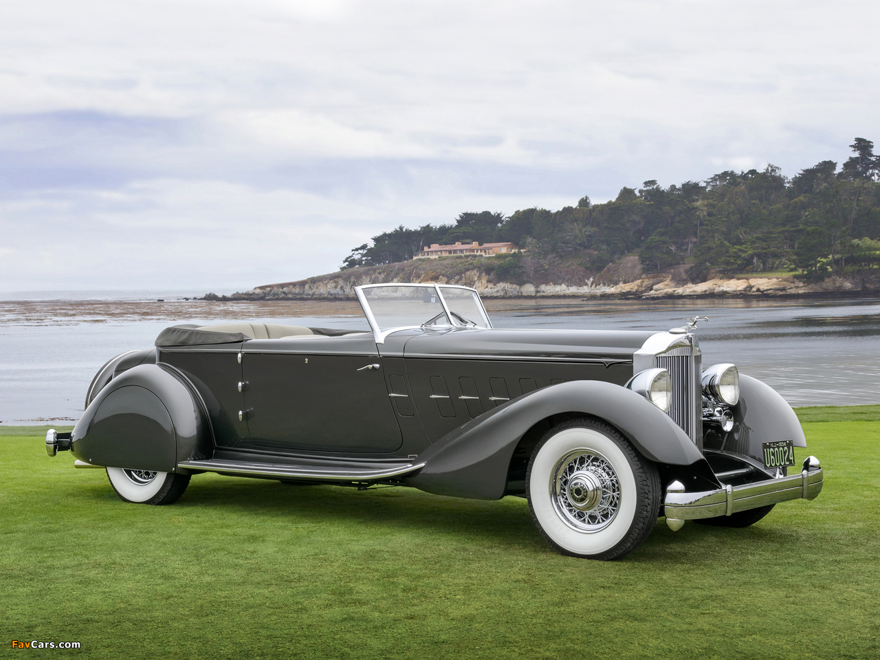 Photos of Packard Twelve Convertible Victoria by Dietrich (1108-4072) 1934 (1280 x 960)