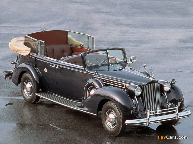 Photos of Packard Twelve Presidential Convertible Sedan 1939 (640 x 480)