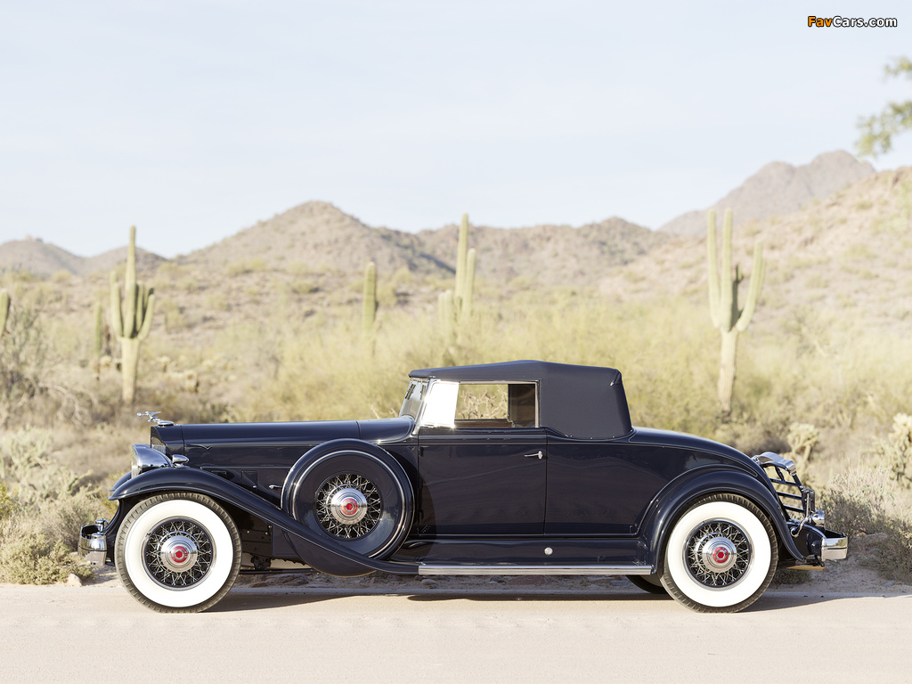 Photos of 1932 Packard Twelve Coupe Roadster (905-579) (1024 x 768)