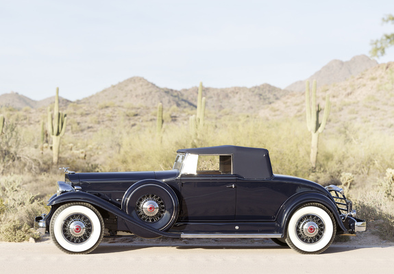 Photos of 1932 Packard Twelve Coupe Roadster (905-579)