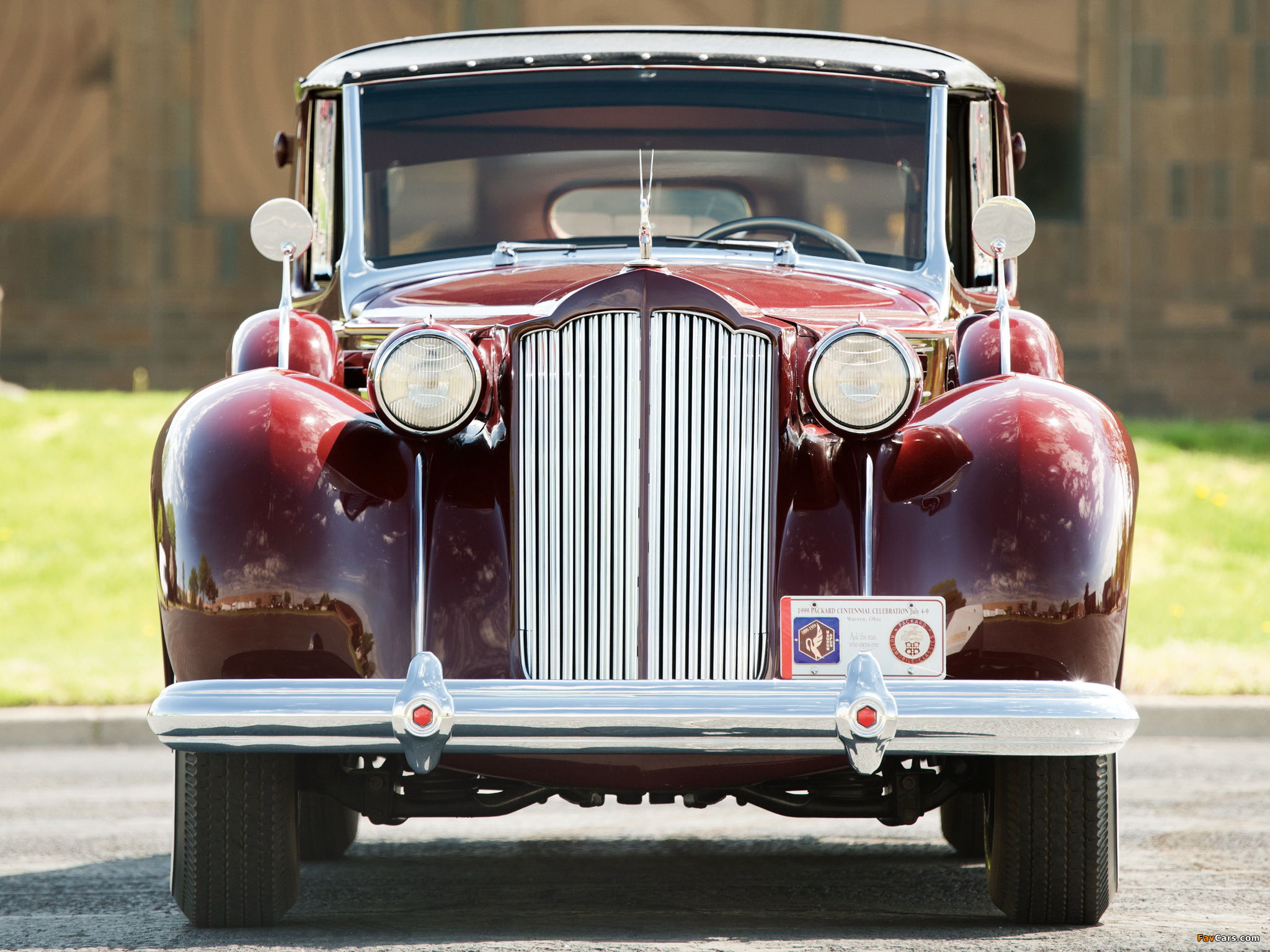 Photos of 1938 Packard Twelve All-Weather Town Car by Rollston (1608-495) (2048 x 1536)