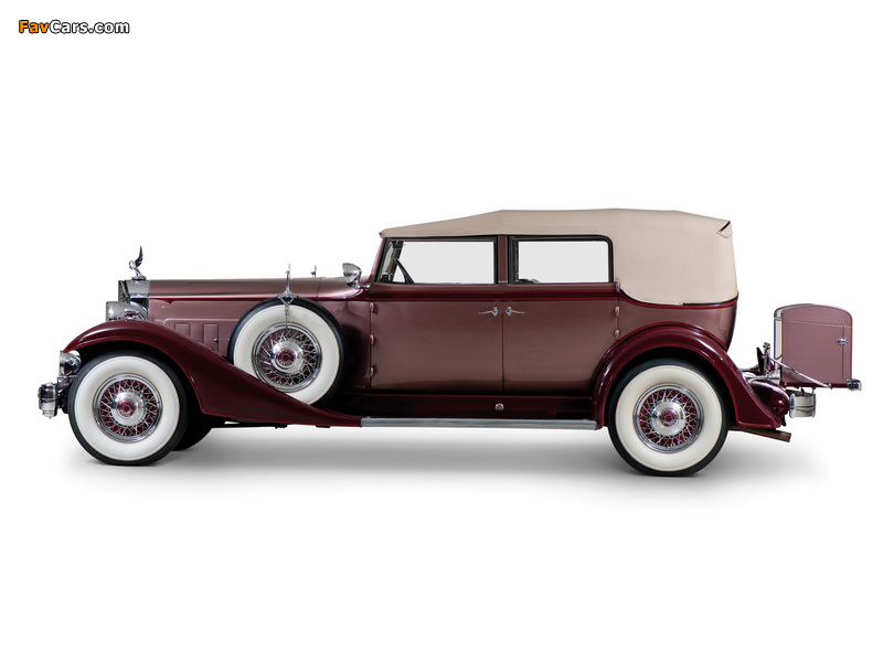Pictures of Packard Twelve Convertible Sedan (1005-640) 1933 (800 x 600)