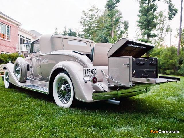 Pictures of Packard Twelve Coupe Roadster (1005-639) 1933 (640 x 480)