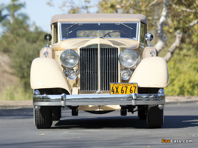 Pictures of Packard Twelve Convertible Sedan (1107-743) 1934 (640 x 480)