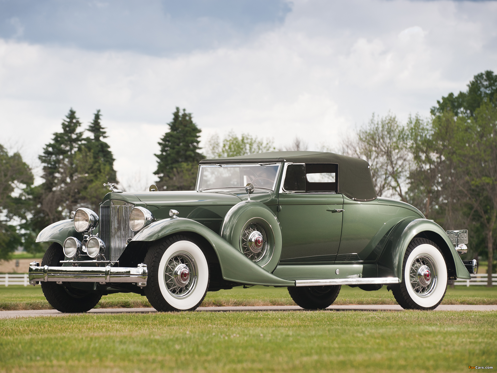 Packard Twelve Coupe Roadster (1005-639) 1933 wallpapers (2048 x 1536)