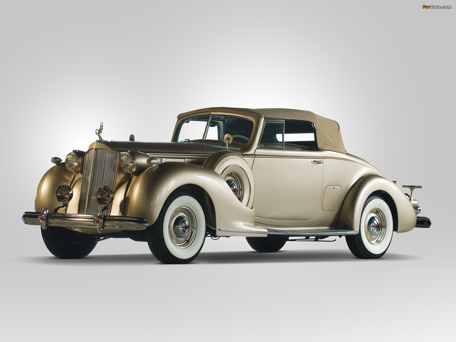 Packard Twelve Coupe Roadster (1607-1139) 1938 wallpapers (1600 x 1200)