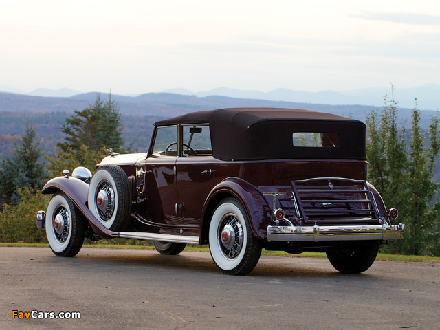 Images of Packard Twin Six Individual Custom Convertible Sedan by Dietrich 1932 (640 x 480)
