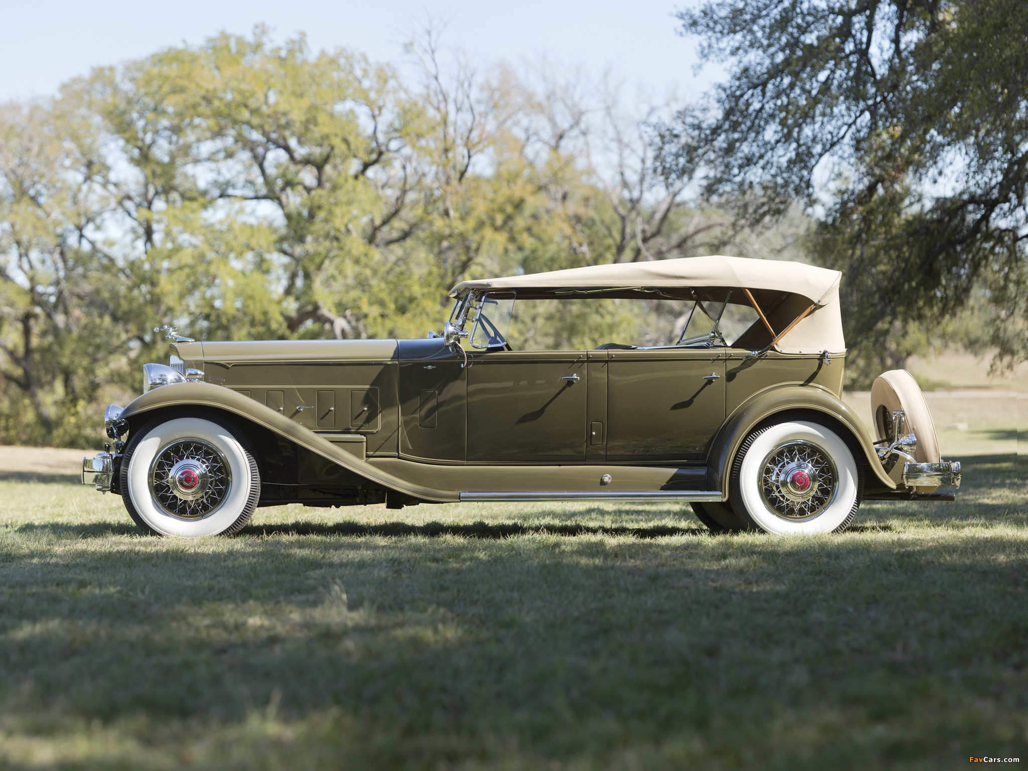 Pictures of Packard Twin Six Sport Phaeton (905-581) 1932 (2048 x 1536)