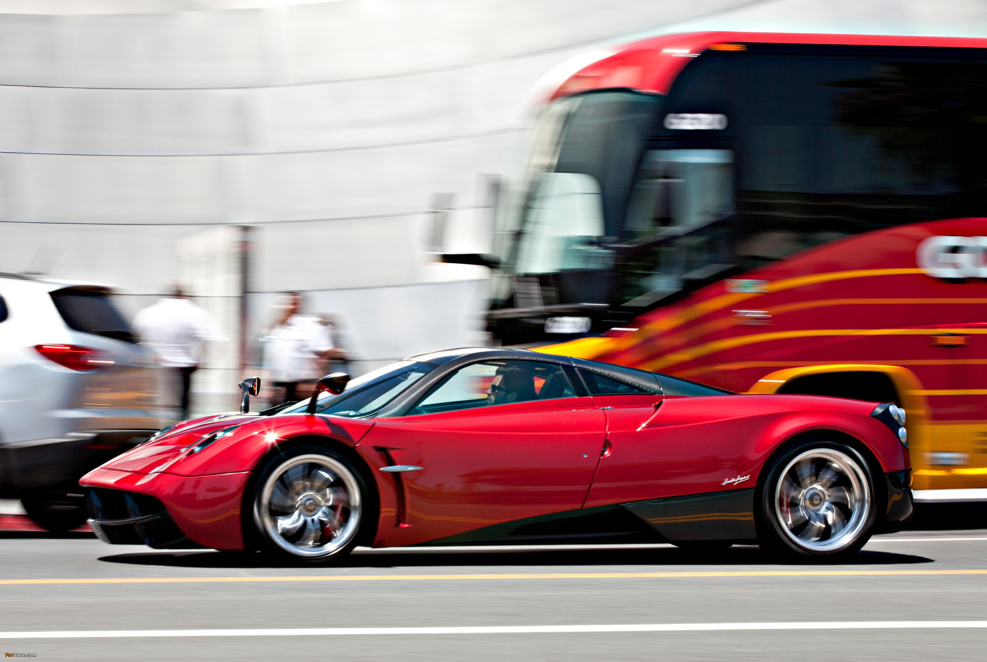 Images of Pagani Huayra 2012 (3200 x 2148)