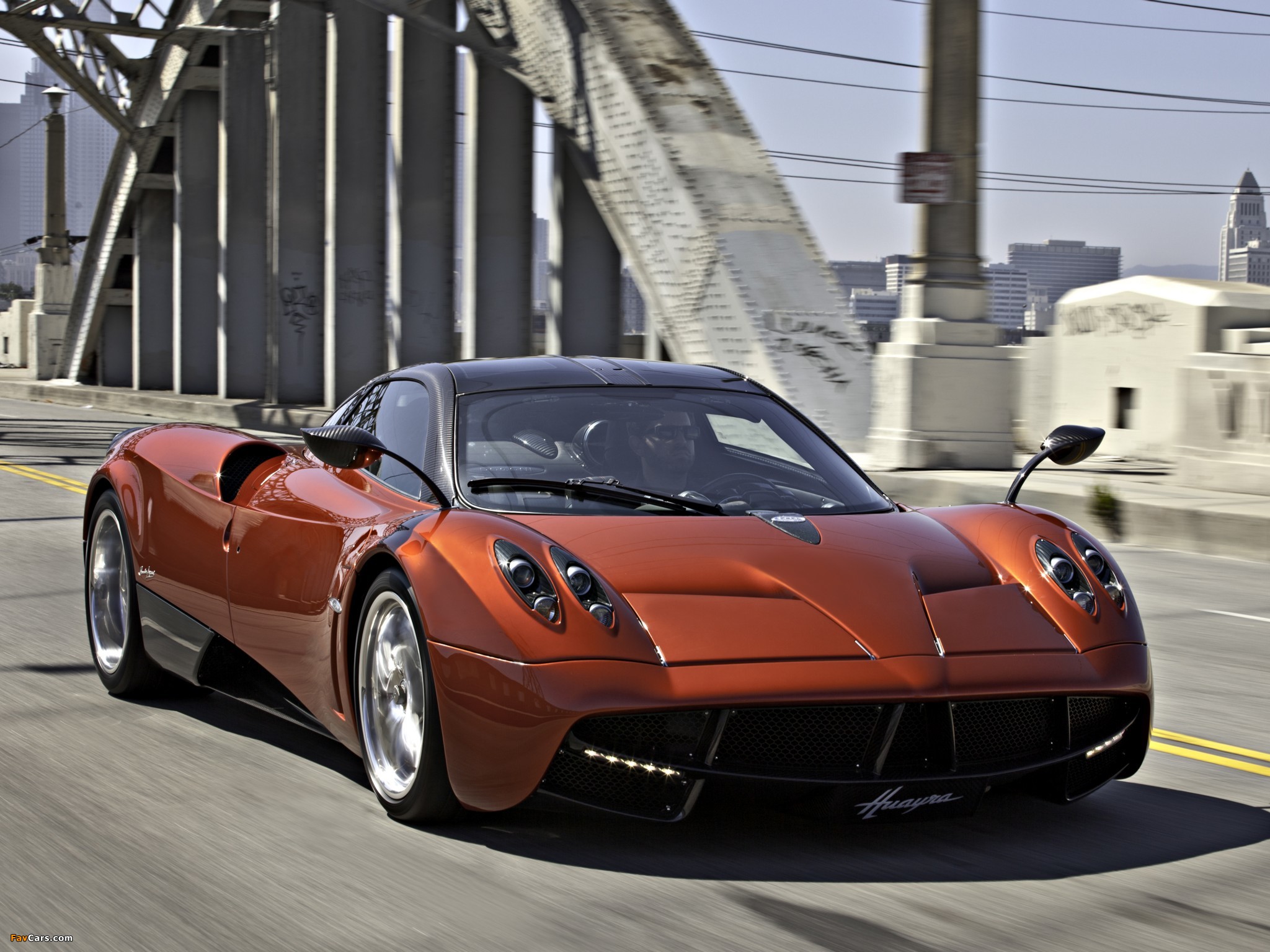 Pagani Huayra 2012 images (2048 x 1536)