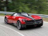 Pictures of Pagani Huayra 2012