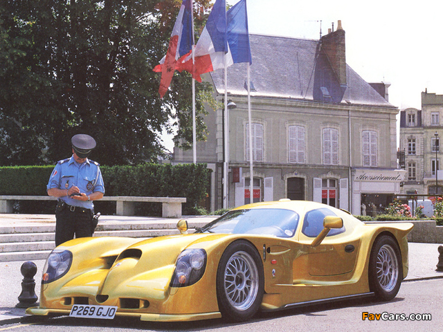 Images of Panoz GTR-1 Road Car 1997 (640 x 480)