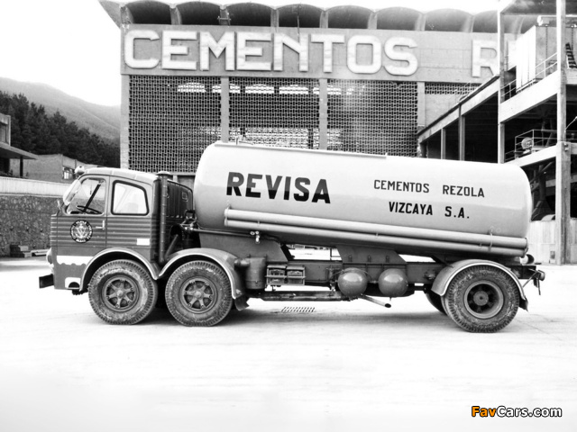 Pegaso 1063 6x2 Tanker 1962–69 wallpapers (640 x 480)