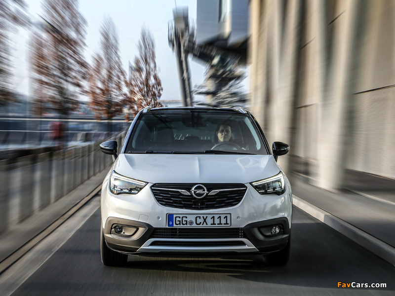 Opel Crossland X Turbo 2017 images (800 x 600)