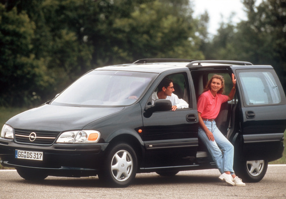 Pictures of Opel Sintra 1996–1999
