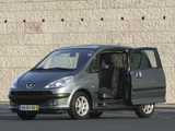 Images of Peugeot 1007 2005–09