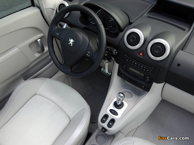 Pictures of Peugeot 1007 D-Day Concept 2005 (640 x 480)