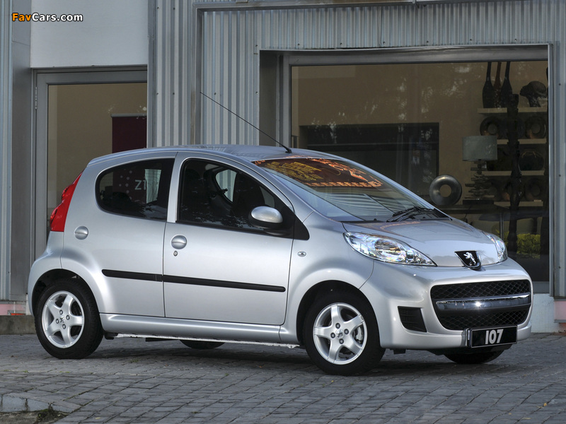 Peugeot 107 5-door ZA-spec 2010–12 images (800 x 600)