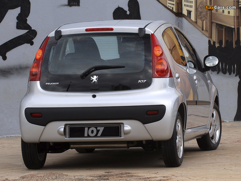 Peugeot 107 5-door ZA-spec 2010–12 photos (800 x 600)