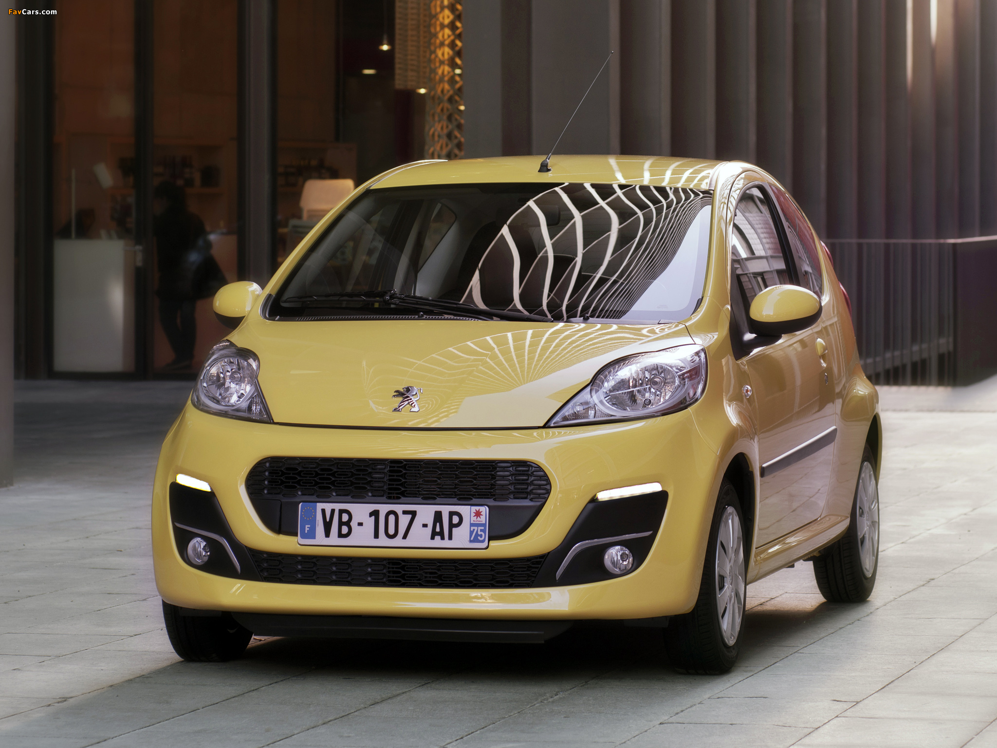 Peugeot 107 3-door 2012 wallpapers (2048 x 1536)