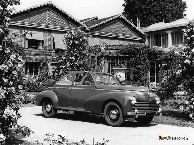 Photos of Peugeot 203 Decouvrable 1951 (640 x 480)