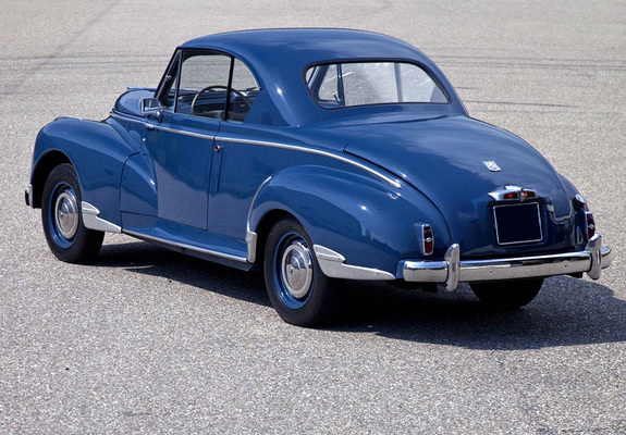 Photos of Peugeot 203 Coupe