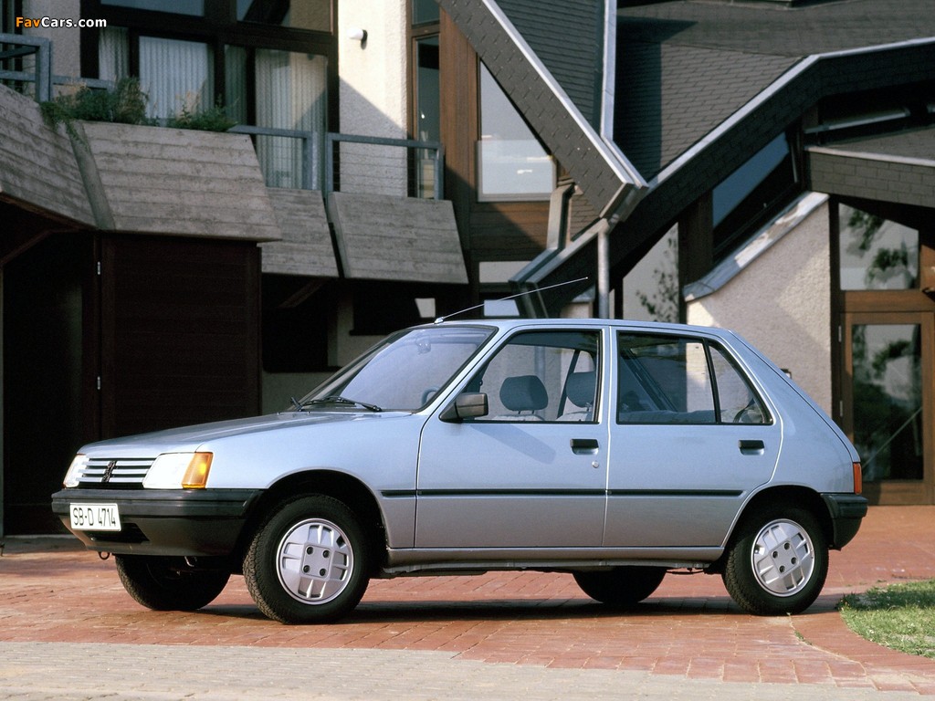 Peugeot 205 5-door 1983–98 images (1024 x 768)