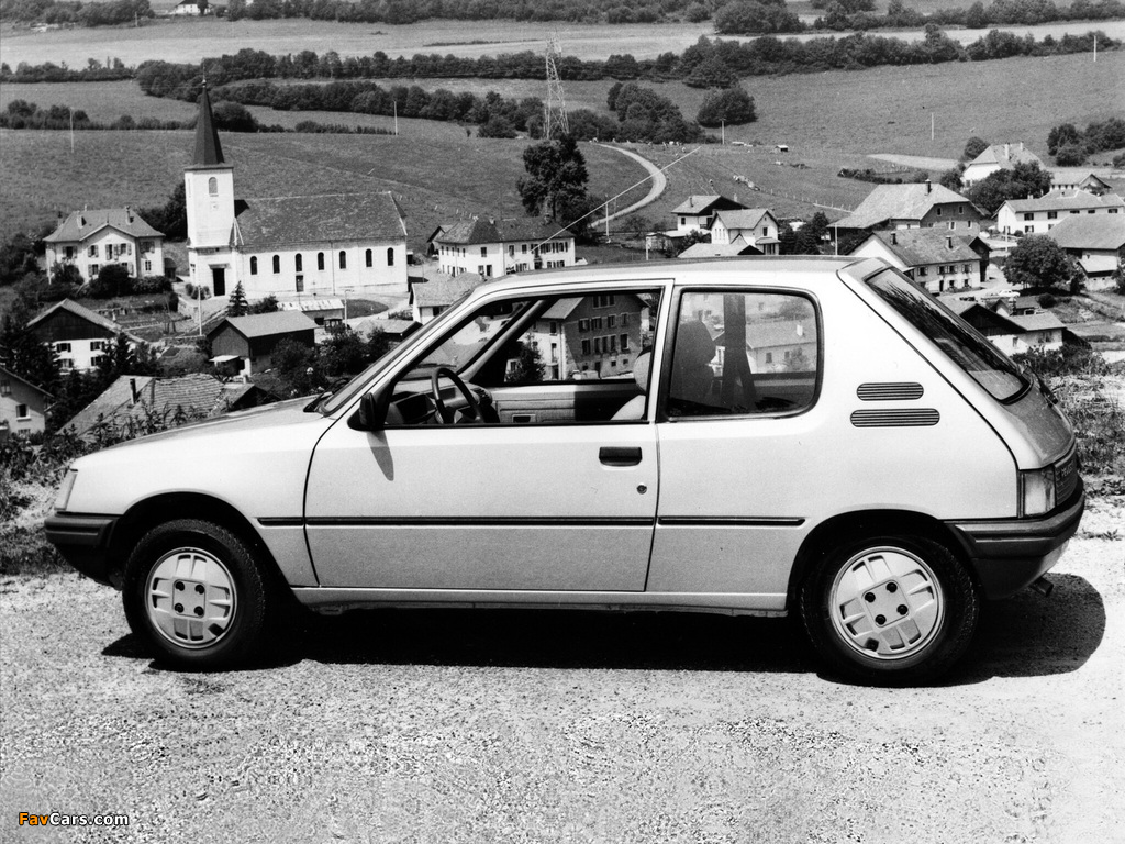Peugeot 205 3-door 1984–98 pictures (1024 x 768)