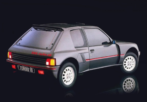 Peugeot 205 T16 1984–85 pictures