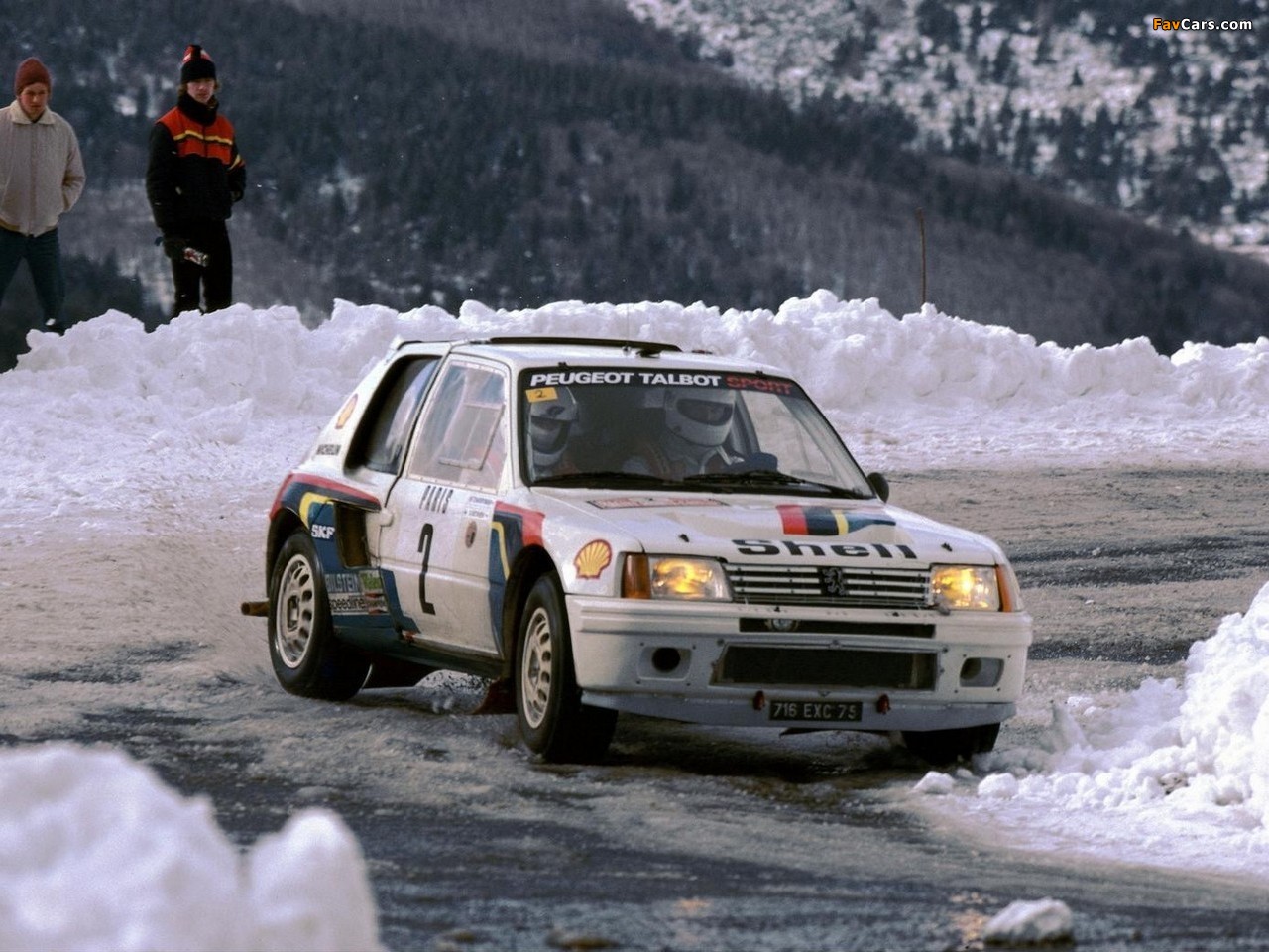 Peugeot 205 T16 Rally Car 1984–85 wallpapers (1280 x 960)