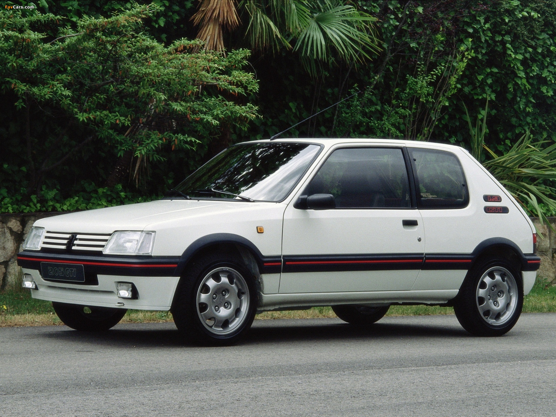 Peugeot 205 GTI 1991–94 wallpapers (1920 x 1440)