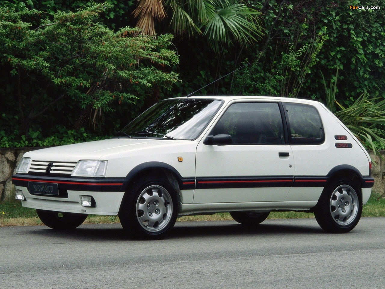Peugeot 205 GTI 1991–94 wallpapers (1280 x 960)