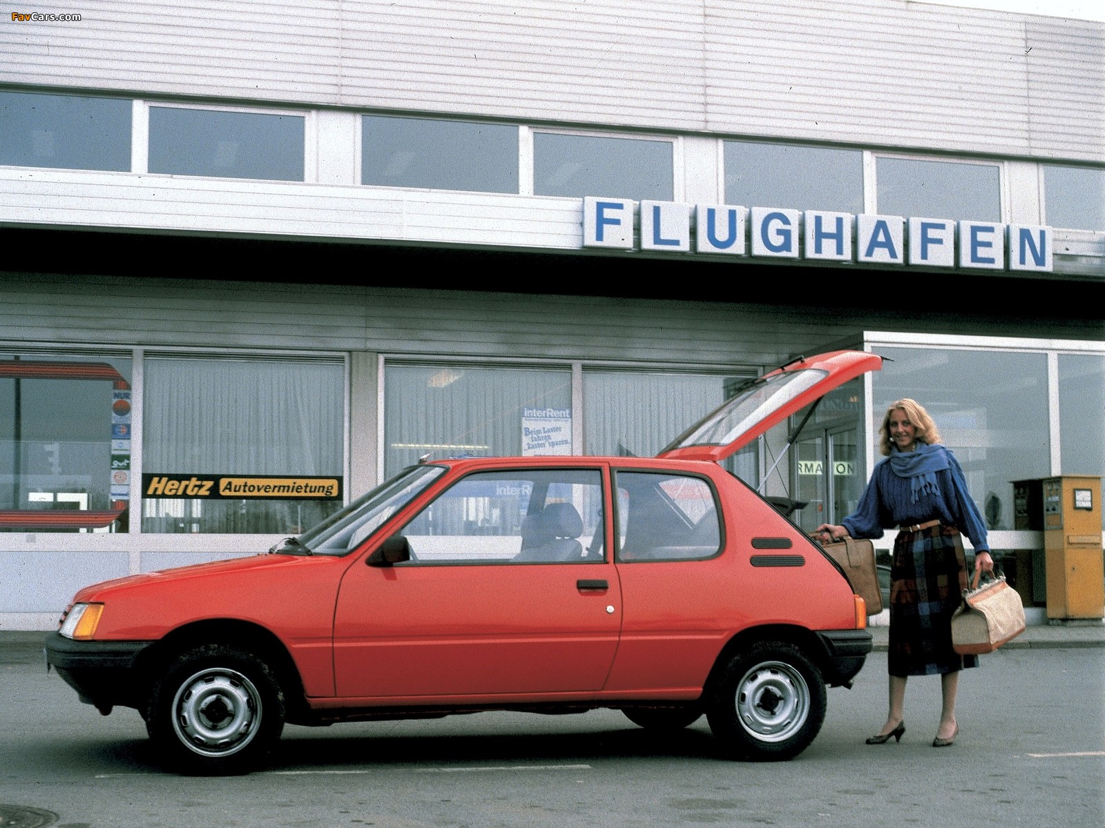 Photos of Peugeot 205 3-door 1984–98 (1600 x 1200)