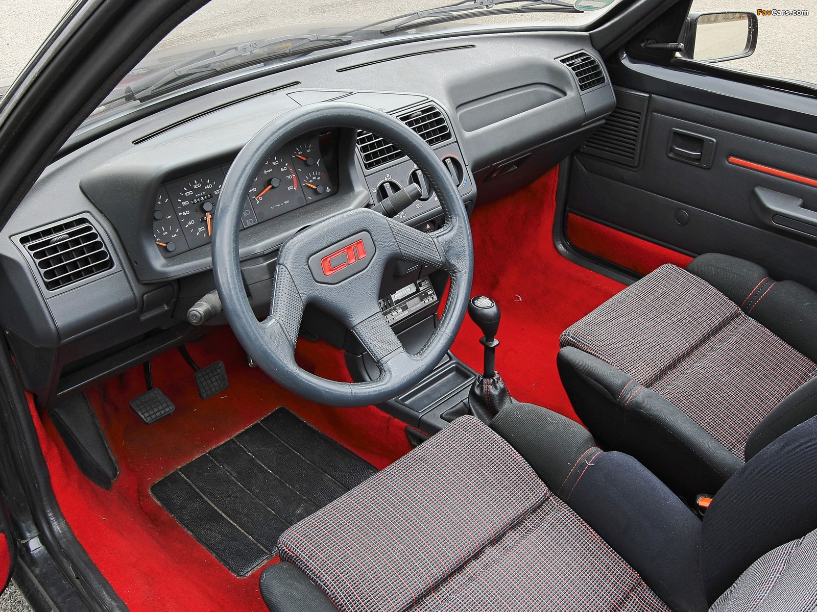 Photos of Peugeot 205 Cabrio 1986–94 (1600 x 1200)