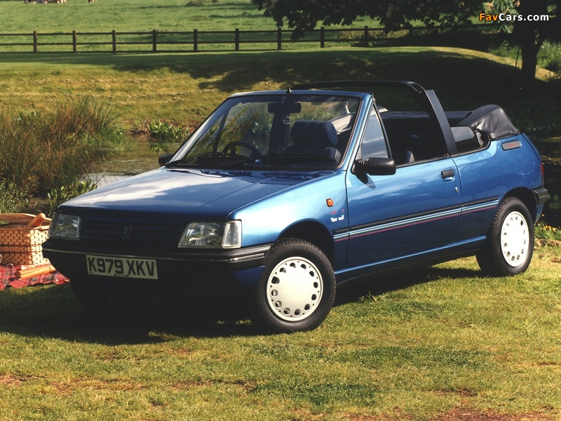 Pictures of Peugeot 205 SJ Cabrio UK-spec 1986–90 (800 x 600)