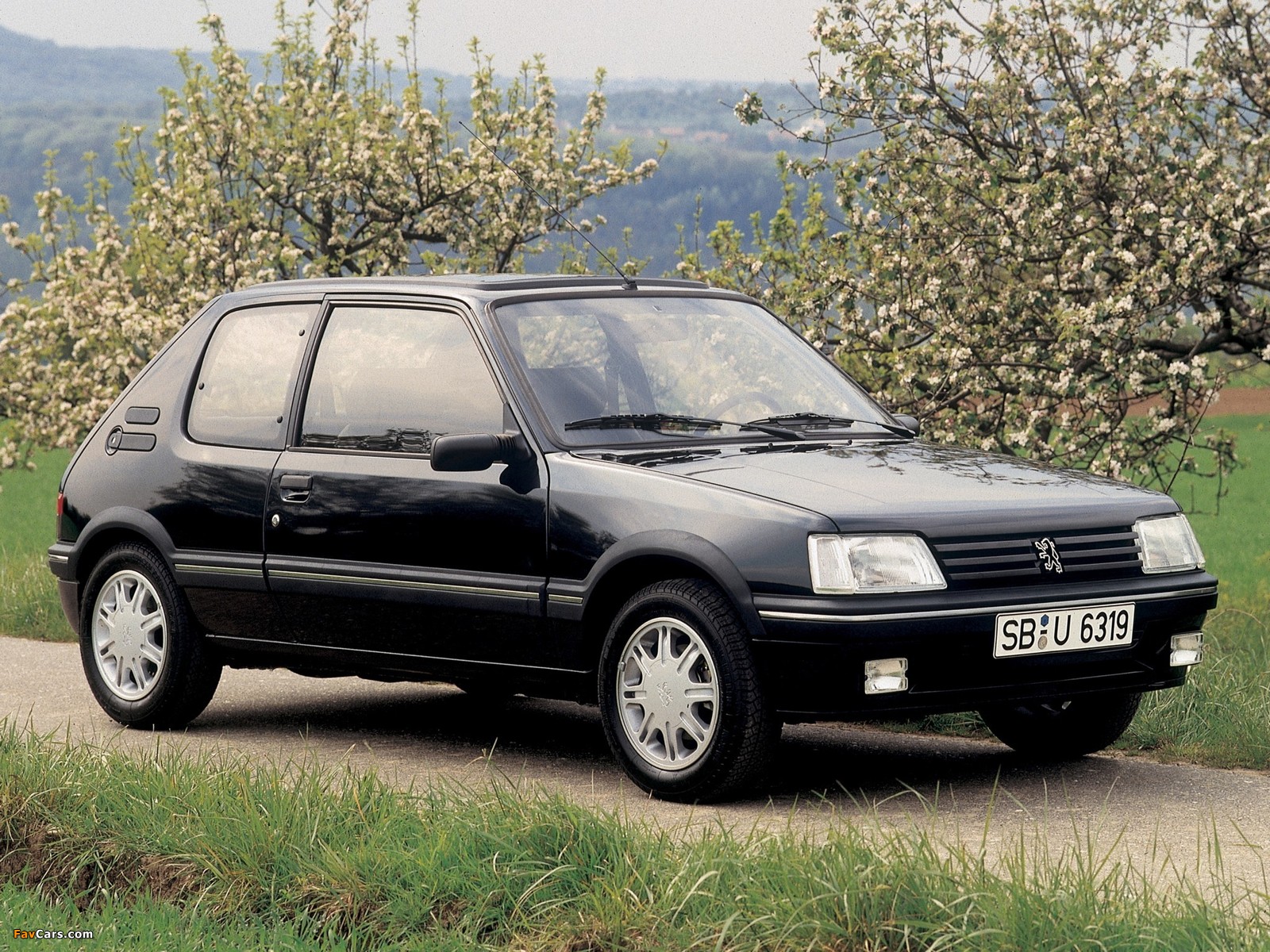 Peugeot 205 Gentry 1992–93 wallpapers (1600 x 1200)