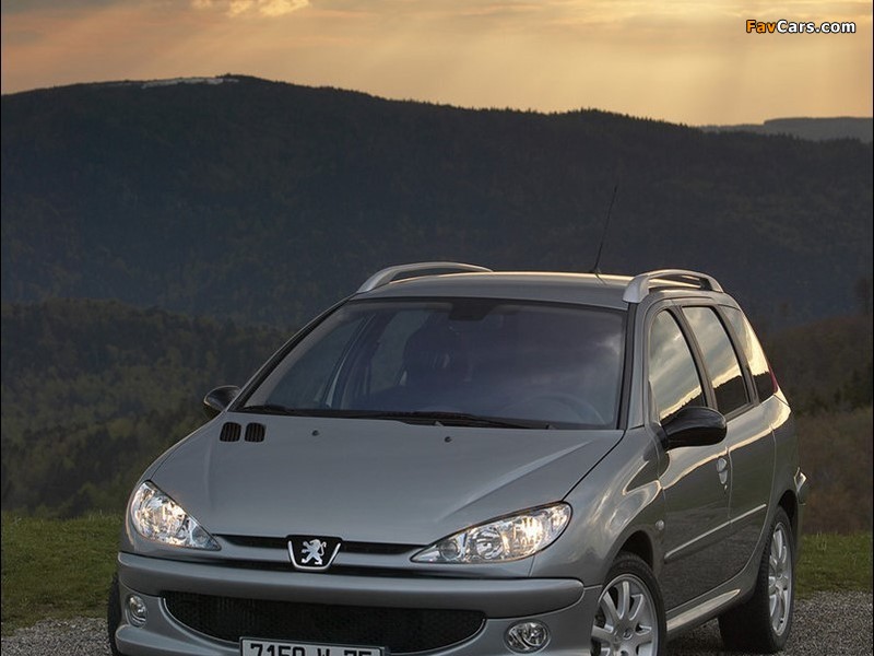 Images of Peugeot 206 SW 2002–06 (800 x 600)