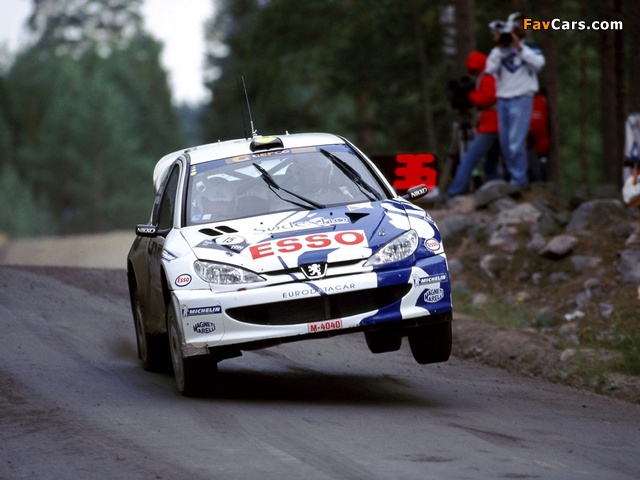 Peugeot 206 WRC 1999–2003 images (640 x 480)