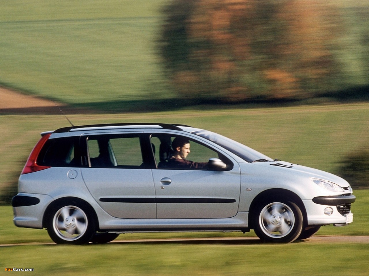 Peugeot 206 SW 2002–06 images (1280 x 960)