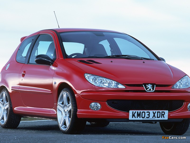 Peugeot 206 GTi 180 UK-spec 2003–2006 pictures (800 x 600)