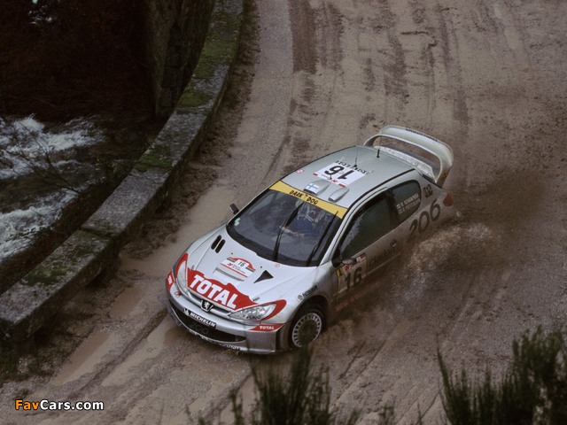 Peugeot 206 WRC 1999–2003 wallpapers (640 x 480)