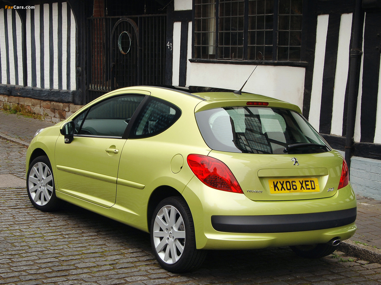 Images of Peugeot 207 3-door UK-spec 2006–09 (1280 x 960)