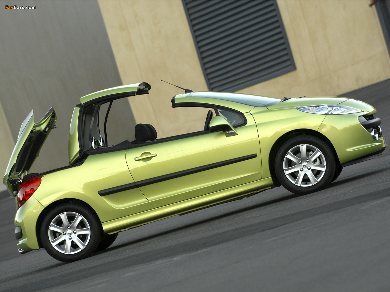 Images of Peugeot 207 CC ZA-spec 2007–10 (1280 x 960)