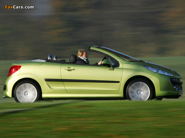 Peugeot 207 CC UK-spec 2007–09 images (640 x 480)