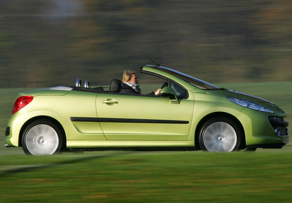 Peugeot 207 CC UK-spec 2007–09 images