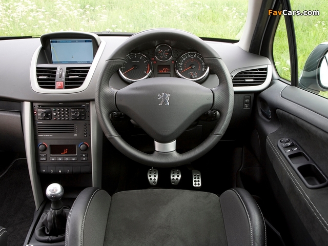 Peugeot 207 GTi UK-spec 2007–09 pictures (640 x 480)