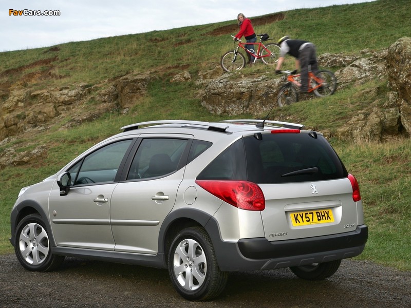 Peugeot 207 SW Outdoor UK-spec 2007–09 pictures (800 x 600)
