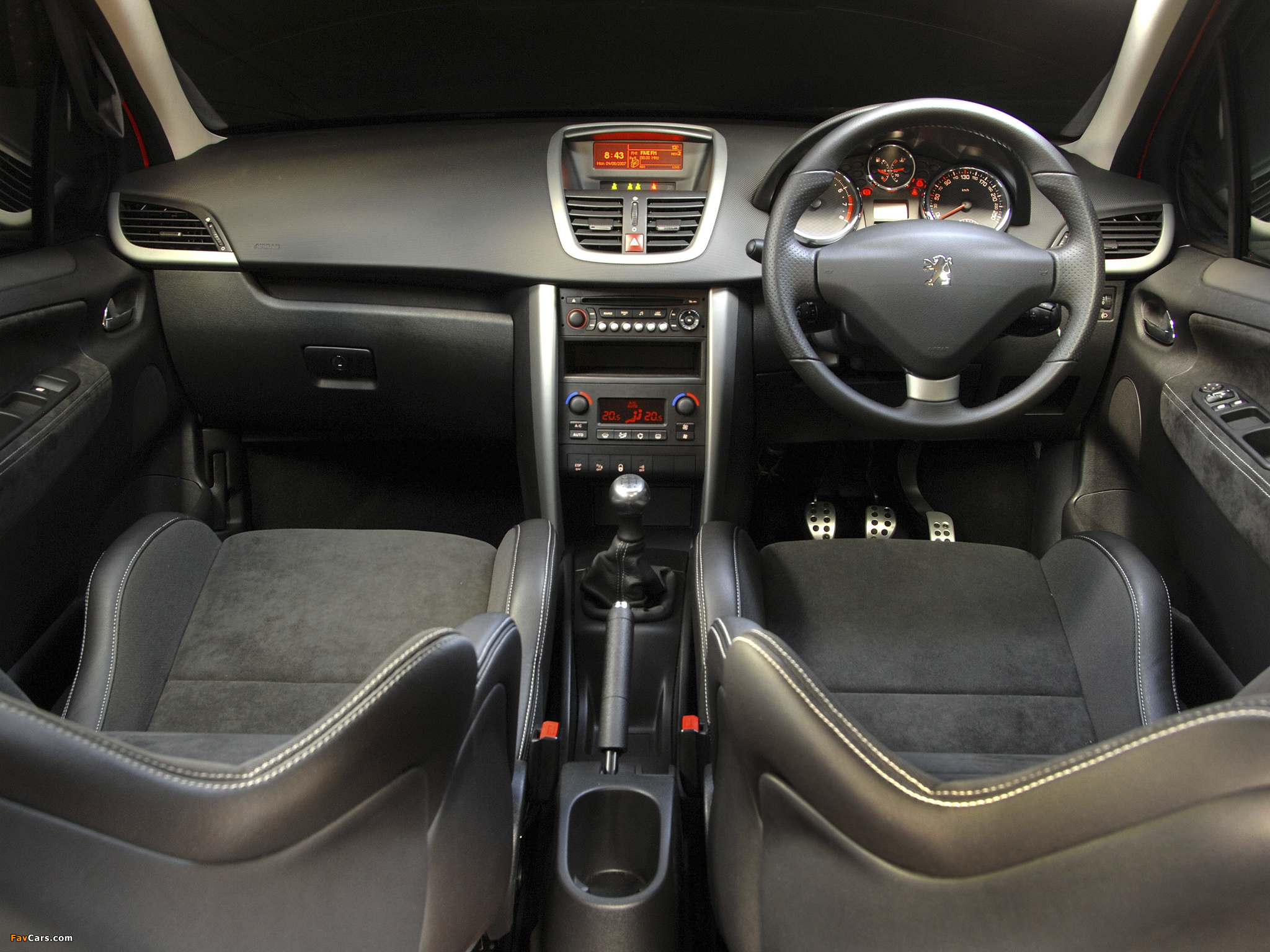 Peugeot 207 GTi ZA-spec 2007–10 pictures (2048 x 1536)